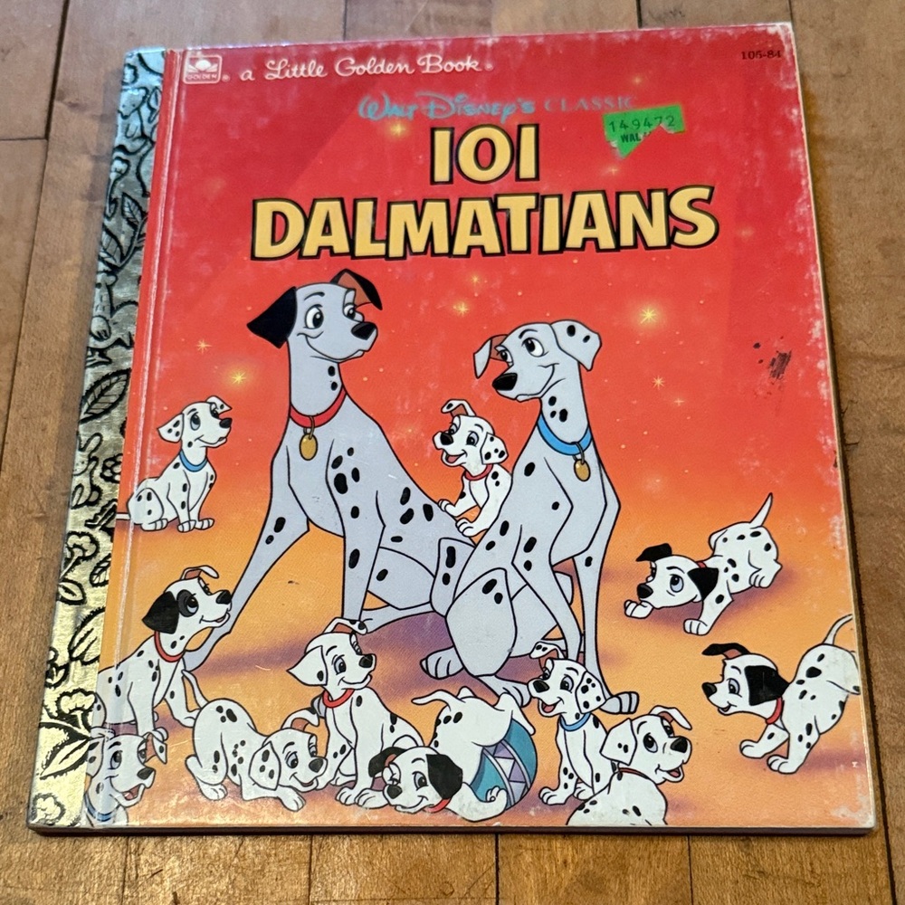 Disney 101 Dalmatians Classic Book with White and Yellow Artwork